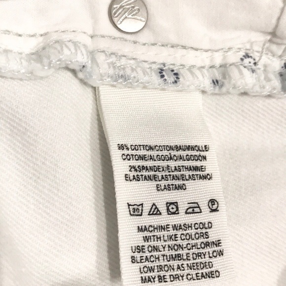 Free People Avery Bermuda Shorts. 27, 24 - Picture 7 of 8